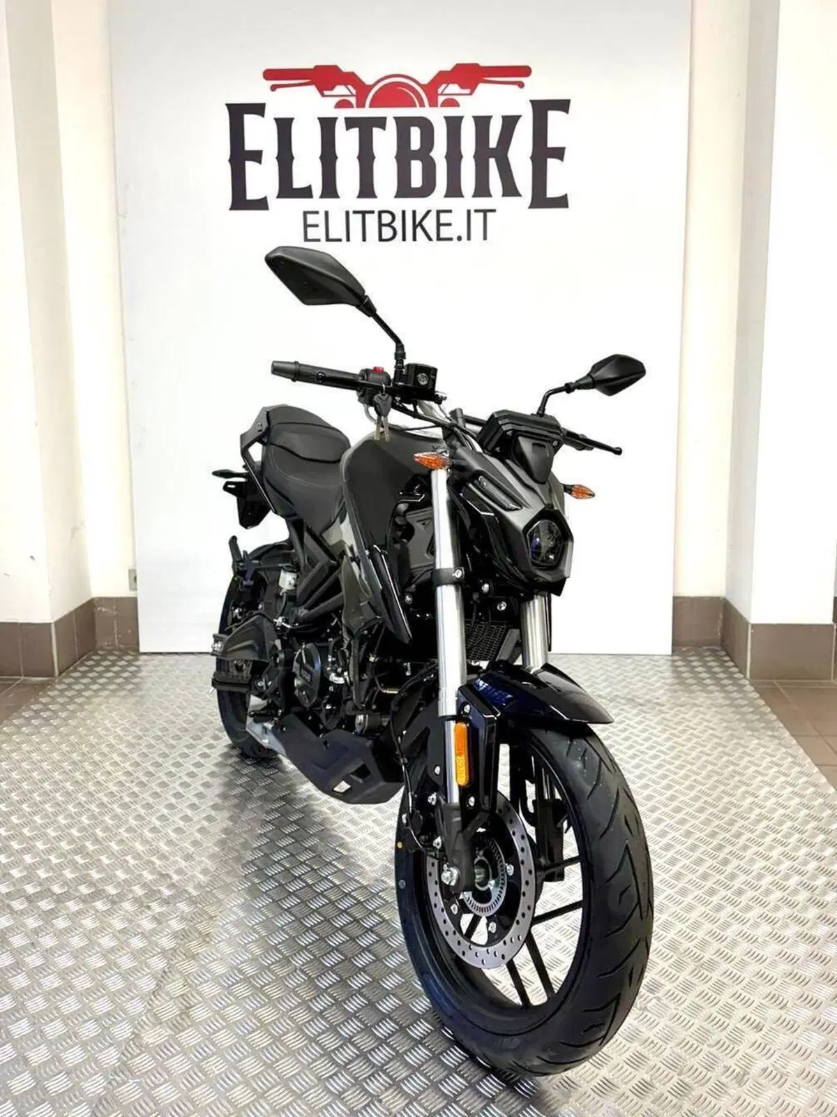 Voge Brivido 125R (2023 - 26) (4)