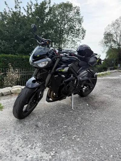 Triumph Street Triple 765 RS (2023 - 26) usata