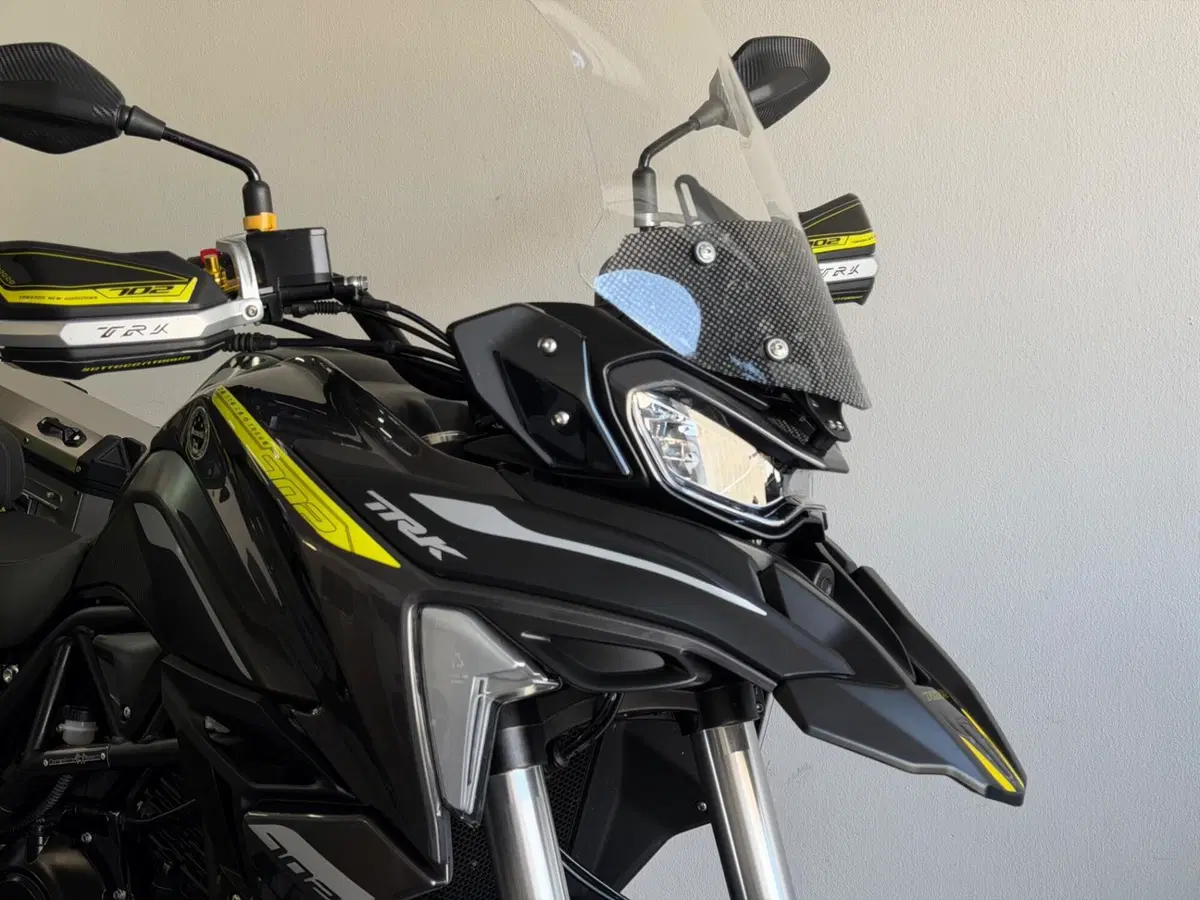 Benelli TRK 702 (2023 - 25) (5)