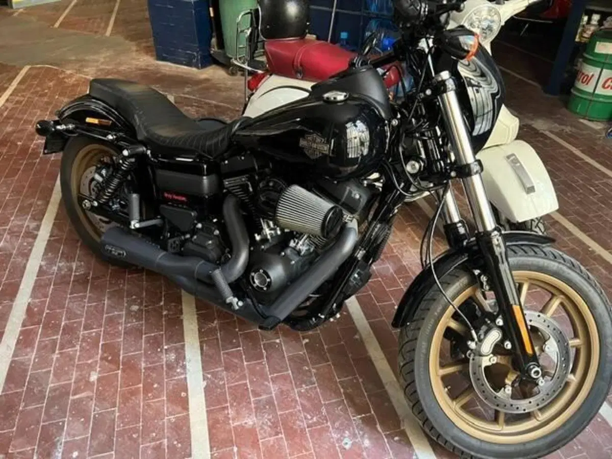 Harley-Davidson 1800 Low Rider S (2016 - 17) - FXDLS (3)