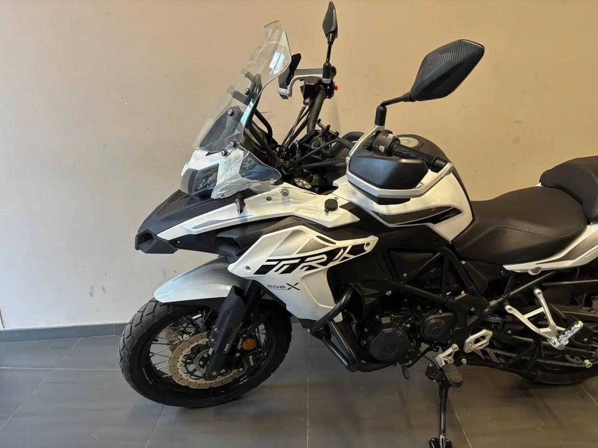 Benelli TRK 502X (2021 - 26) (2)