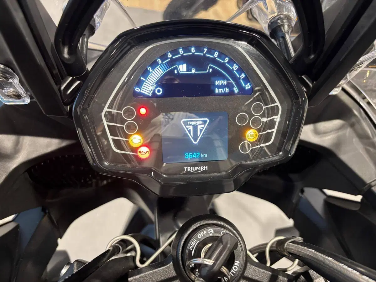 Triumph Tiger 850 Sport (2021 - 25) (7)