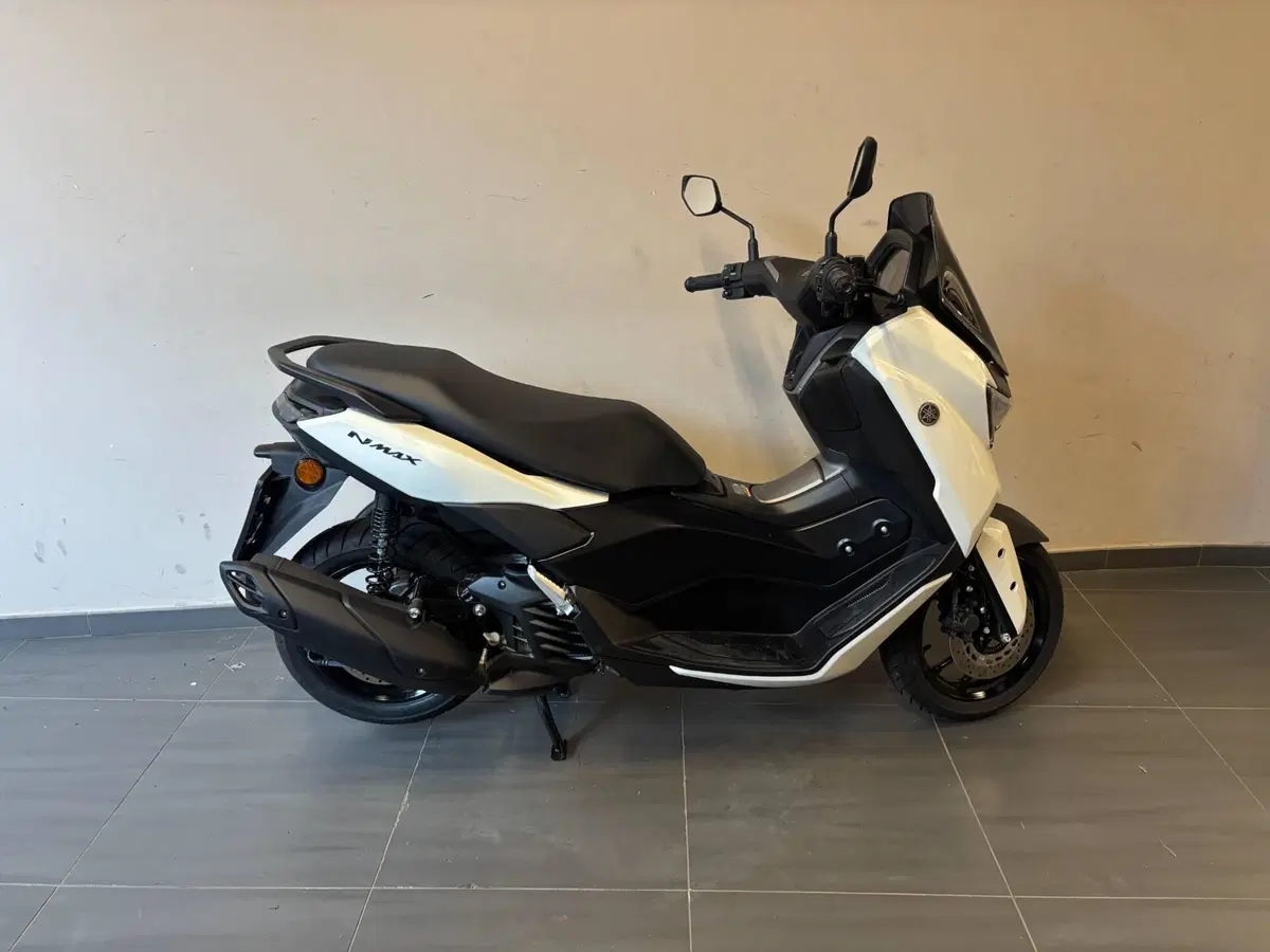 Yamaha N-Max 125 (2025 - 26) (6)