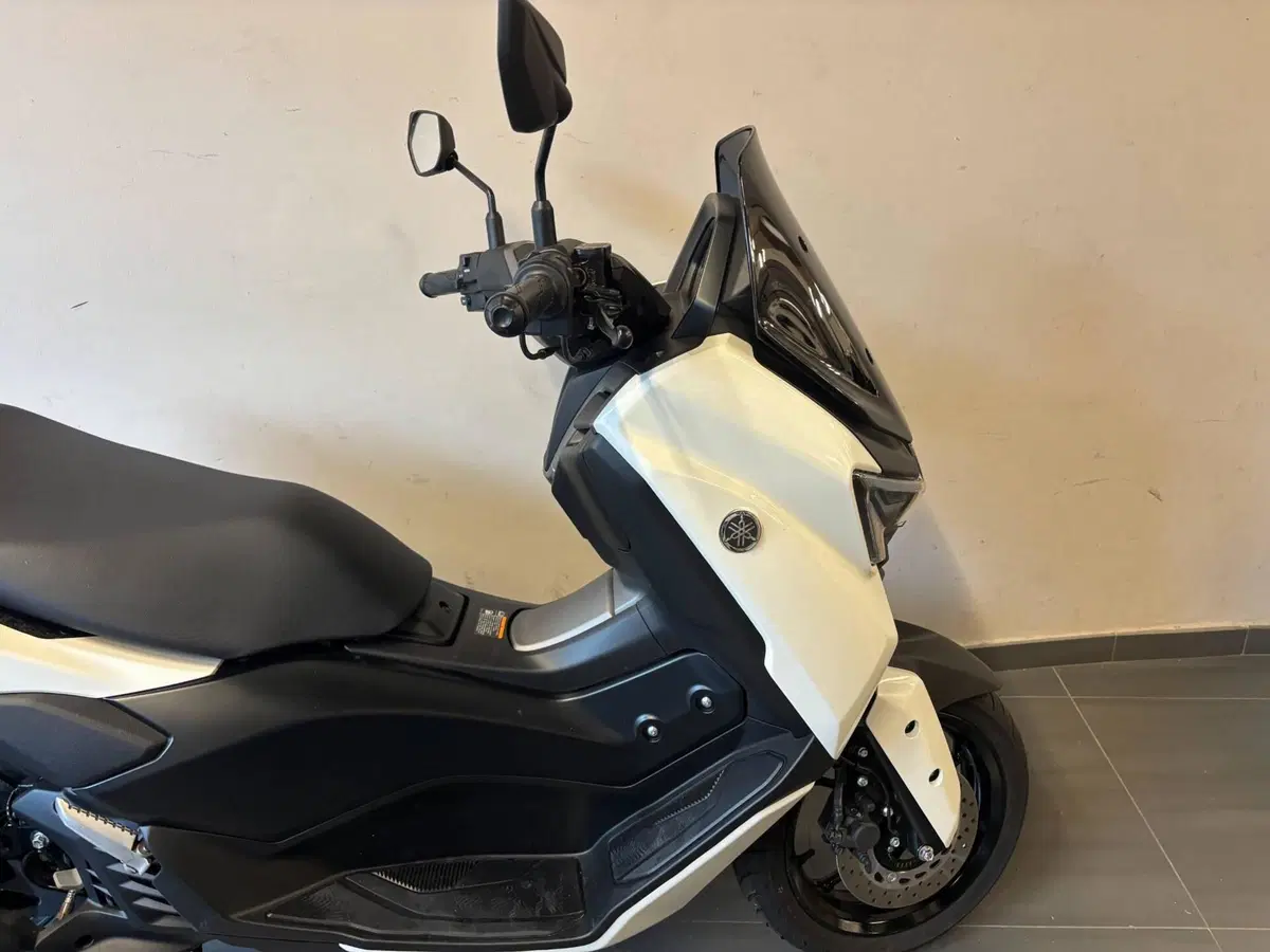 Yamaha N-Max 125 (2025 - 26) (8)