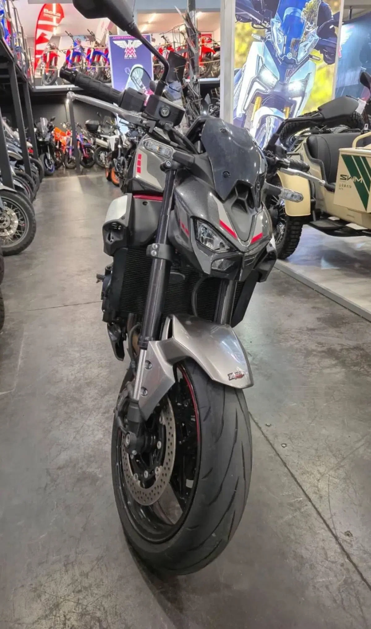 Kawasaki Z 900 (2021 - 24) (5)