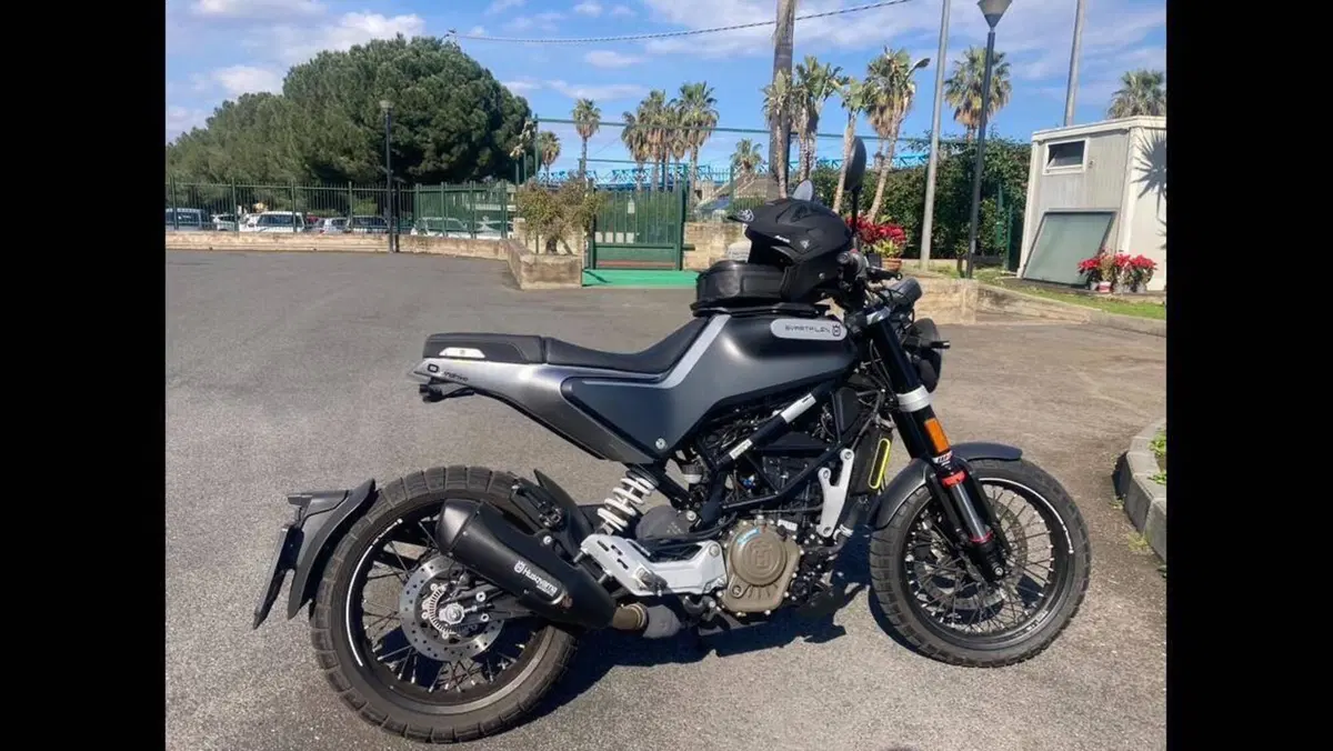 Husqvarna Svartpilen 125 (2021 - 23)