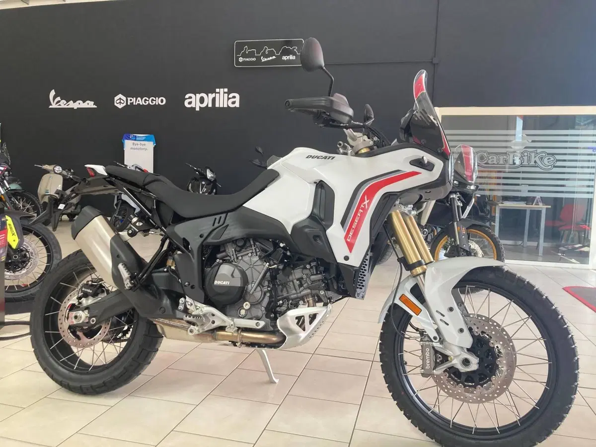 Ducati DesertX (2026) (2)
