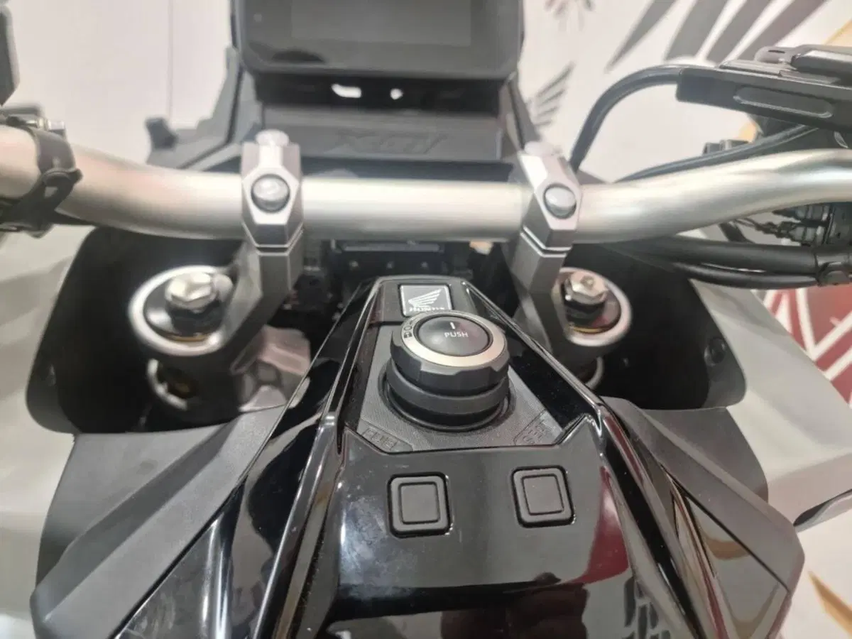 Honda X-ADV 750 (2025 - 26) (7)