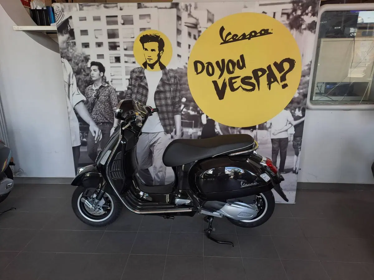 Vespa GTS 125 (2025 - 26) (2)