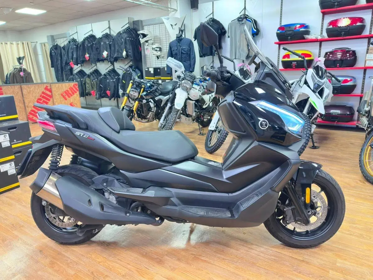 Voge Sfida SR4 MAX (2024 - 26)