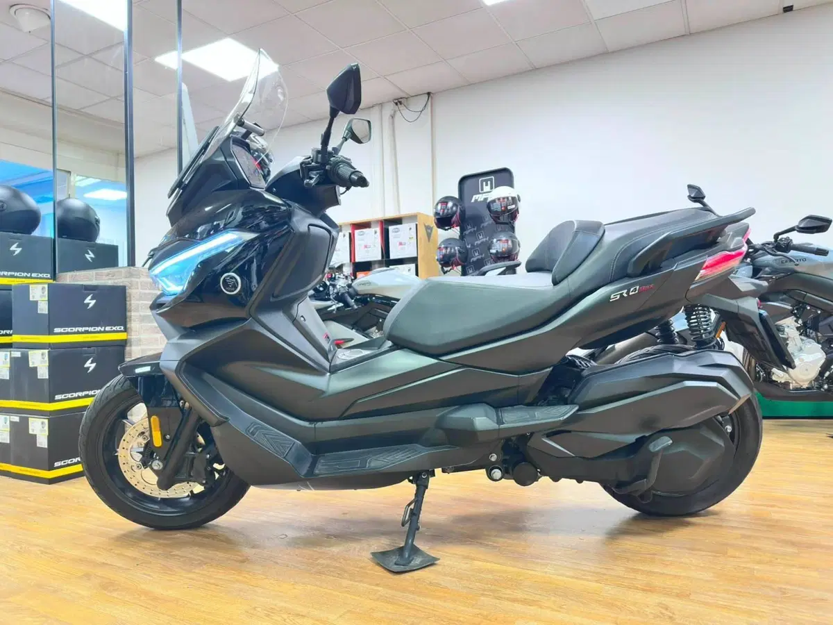 Voge Sfida SR4 MAX (2024 - 26) (4)