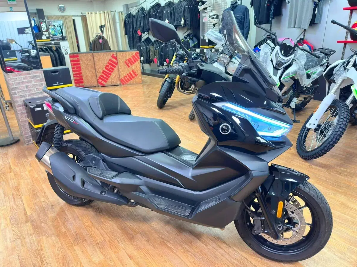 Voge Sfida SR4 MAX (2024 - 26) (2)