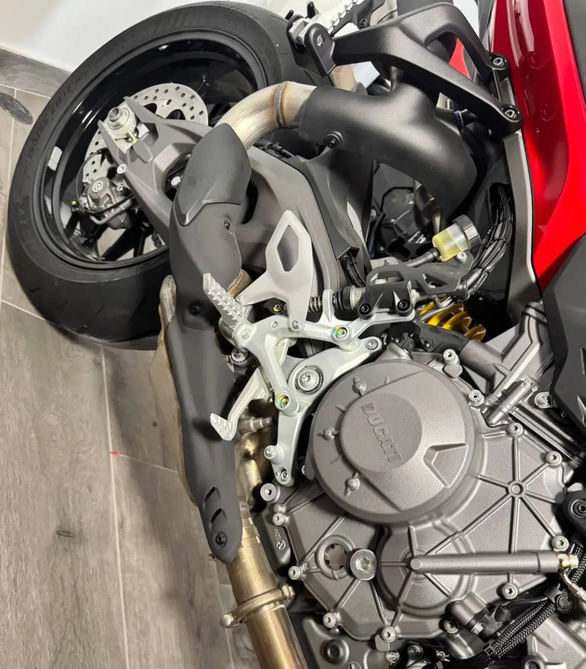 Ducati Streetfighter V2 (2025 - 26) (9)