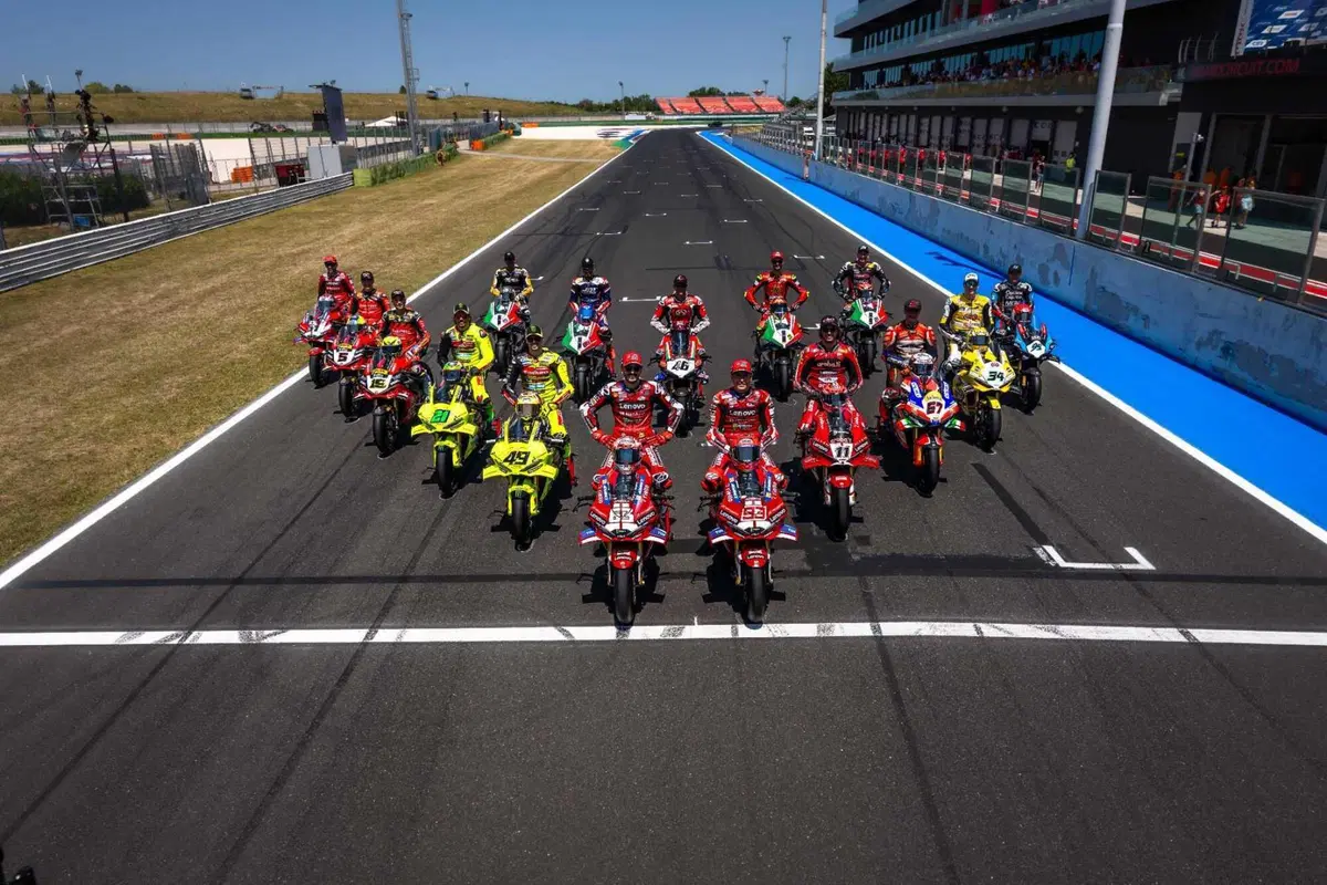 Il World Ducati Week del Centenario è il più grande di sempre: 118mila presenze da 94 Paesi [GALLERY] (13)