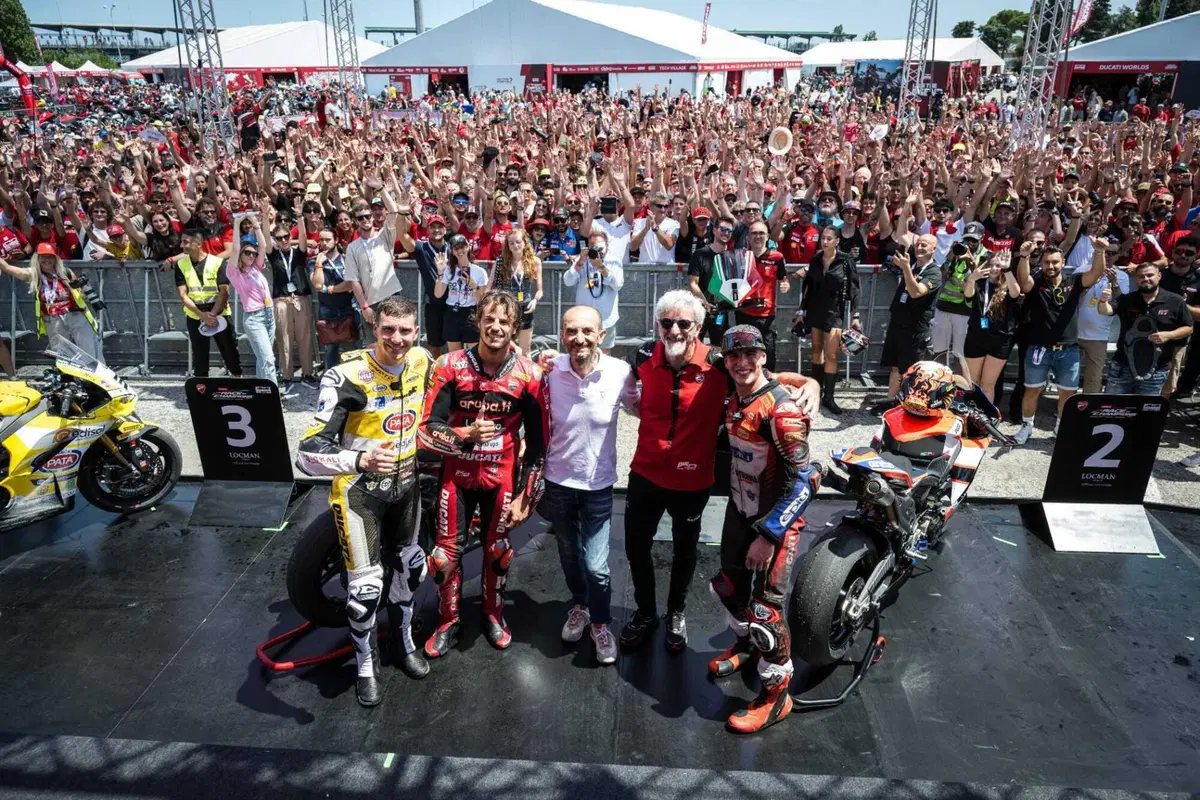 Il World Ducati Week del Centenario è il più grande di sempre: 118mila presenze da 94 Paesi [GALLERY] (35)