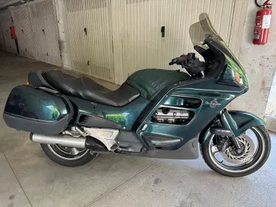 Honda ST 1100 Pan European d'epoca