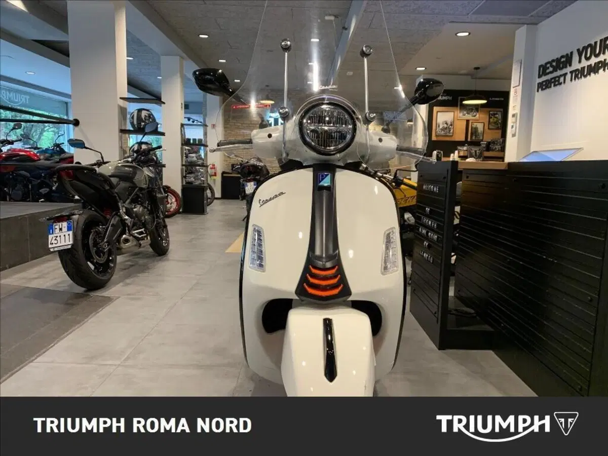 Vespa GTS 310 Supersport (2025 - 26) (2)