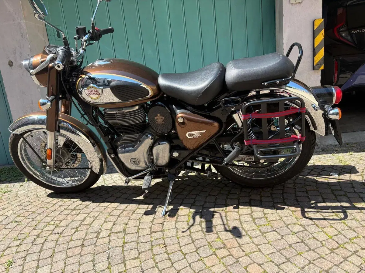 Royal Enfield Classic 350 (2021 - 26) (2)