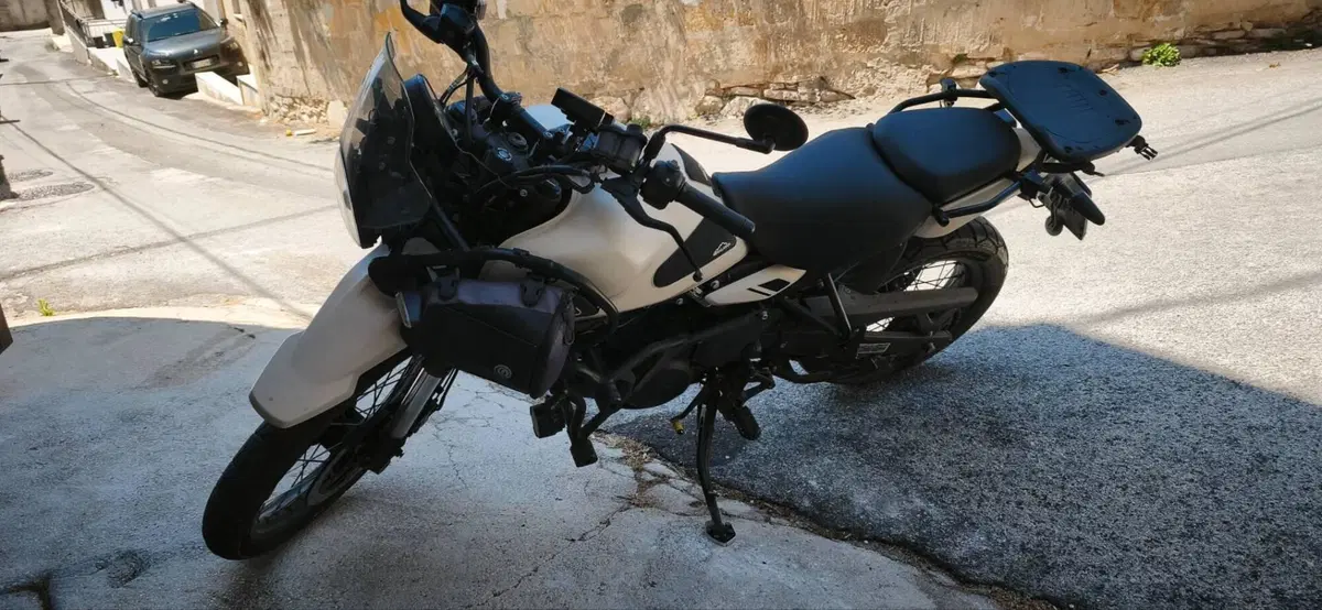 Royal Enfield Himalayan 450 (2024 - 26) (2)