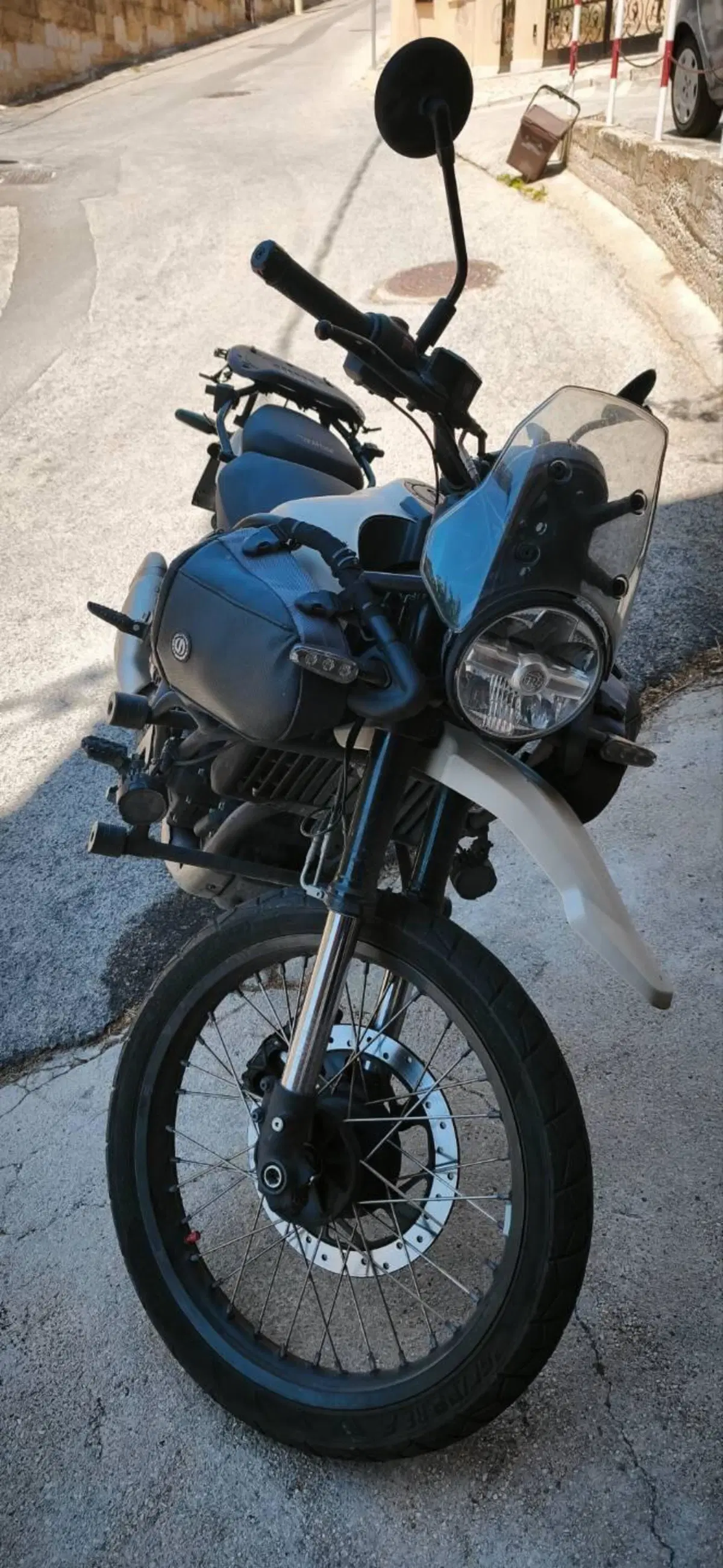 Royal Enfield Himalayan 450 (2024 - 26) (6)