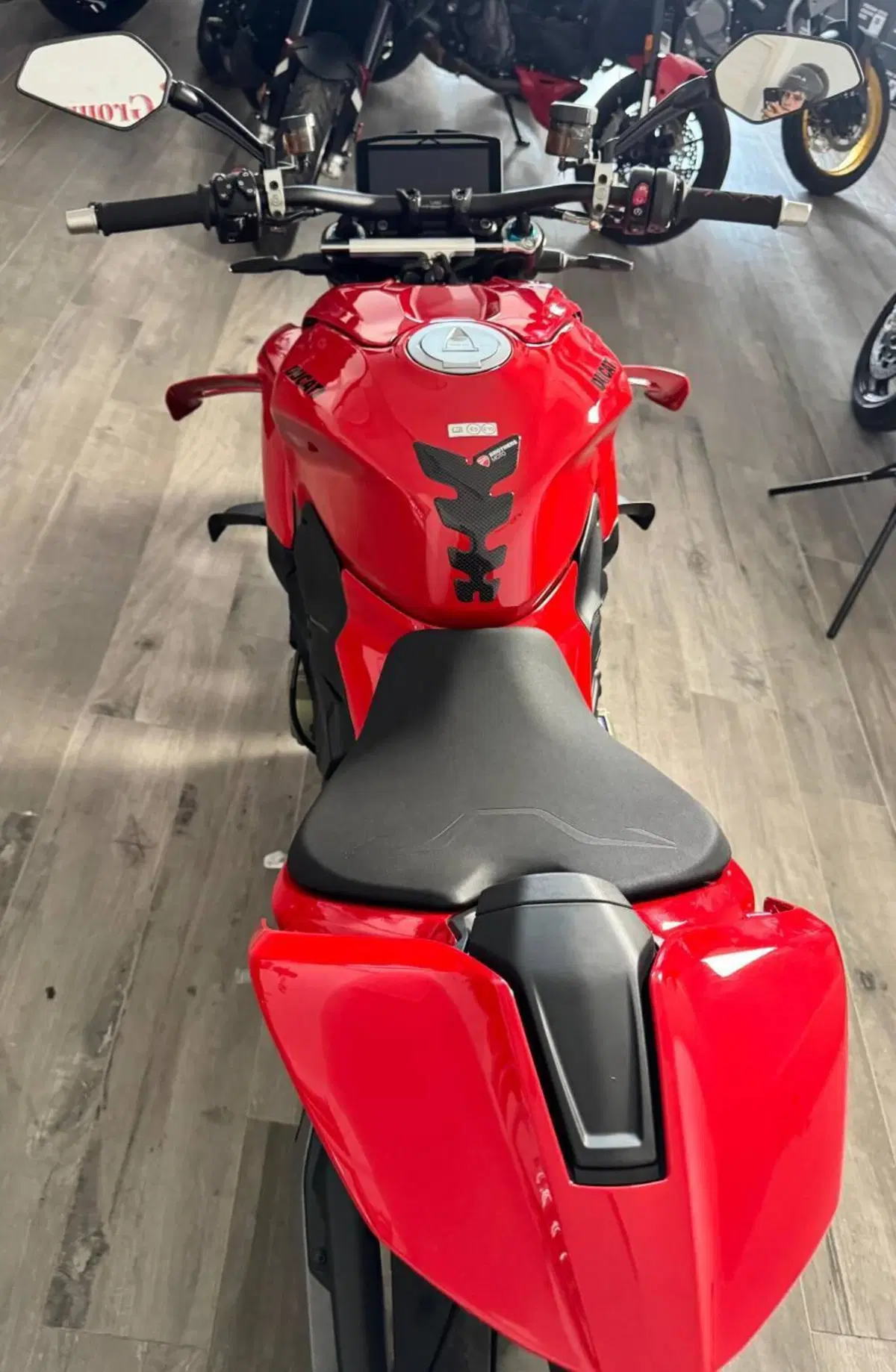 Ducati Streetfighter V4 S (2025 - 26) (13)