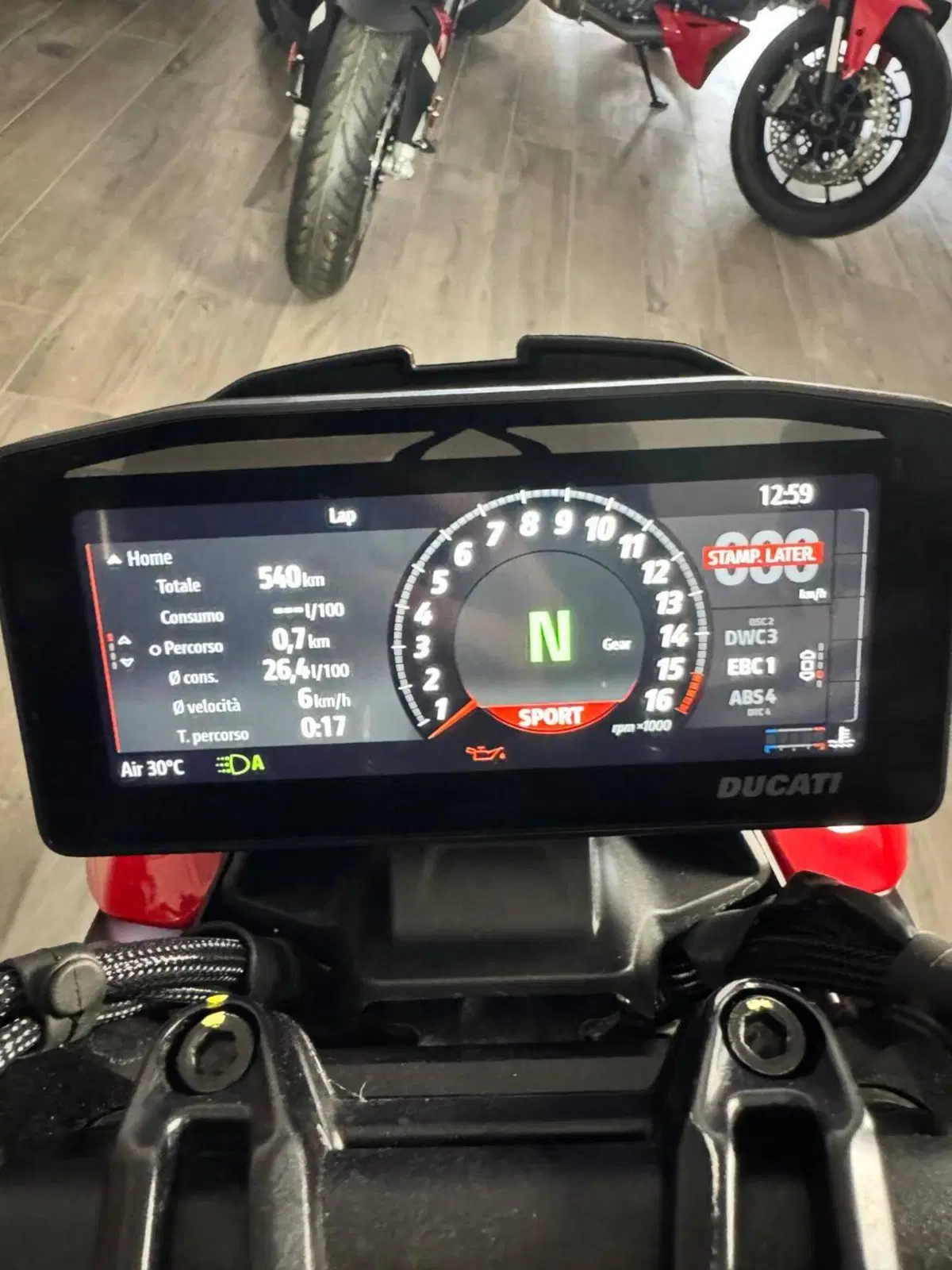 Ducati Streetfighter V4 S (2025 - 26) (17)