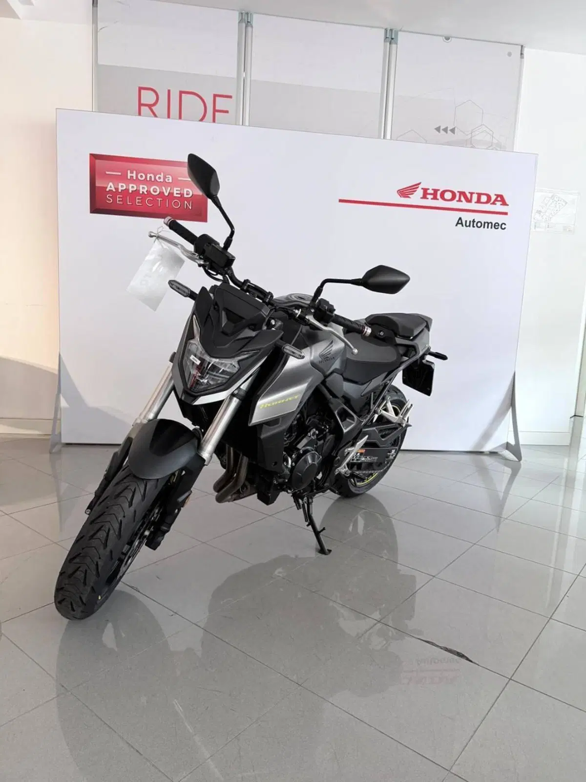 Honda CB 750 Hornet (2023 - 24) (9)