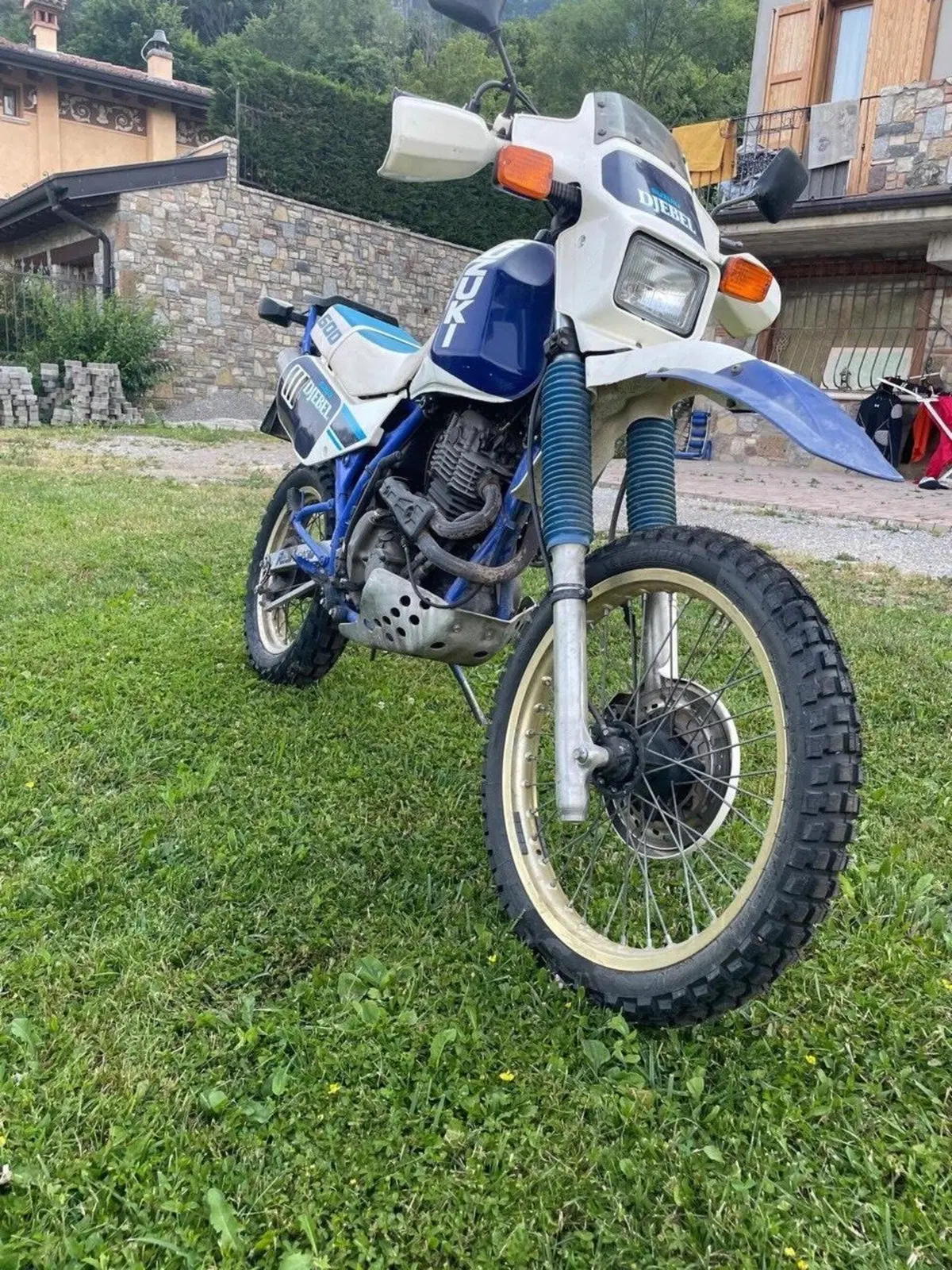 Suzuki DR 600 (5)