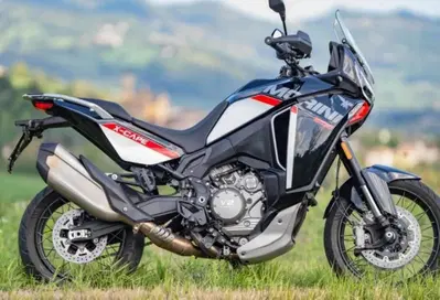 Moto Morini X-Cape 1200 (2026) usata