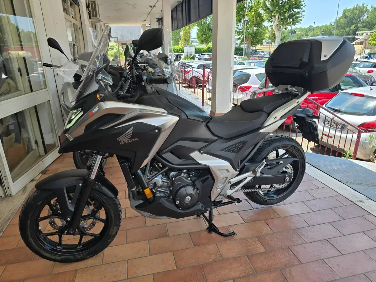 Honda NC 750 X DCT Urban (2021 - 24) (2)