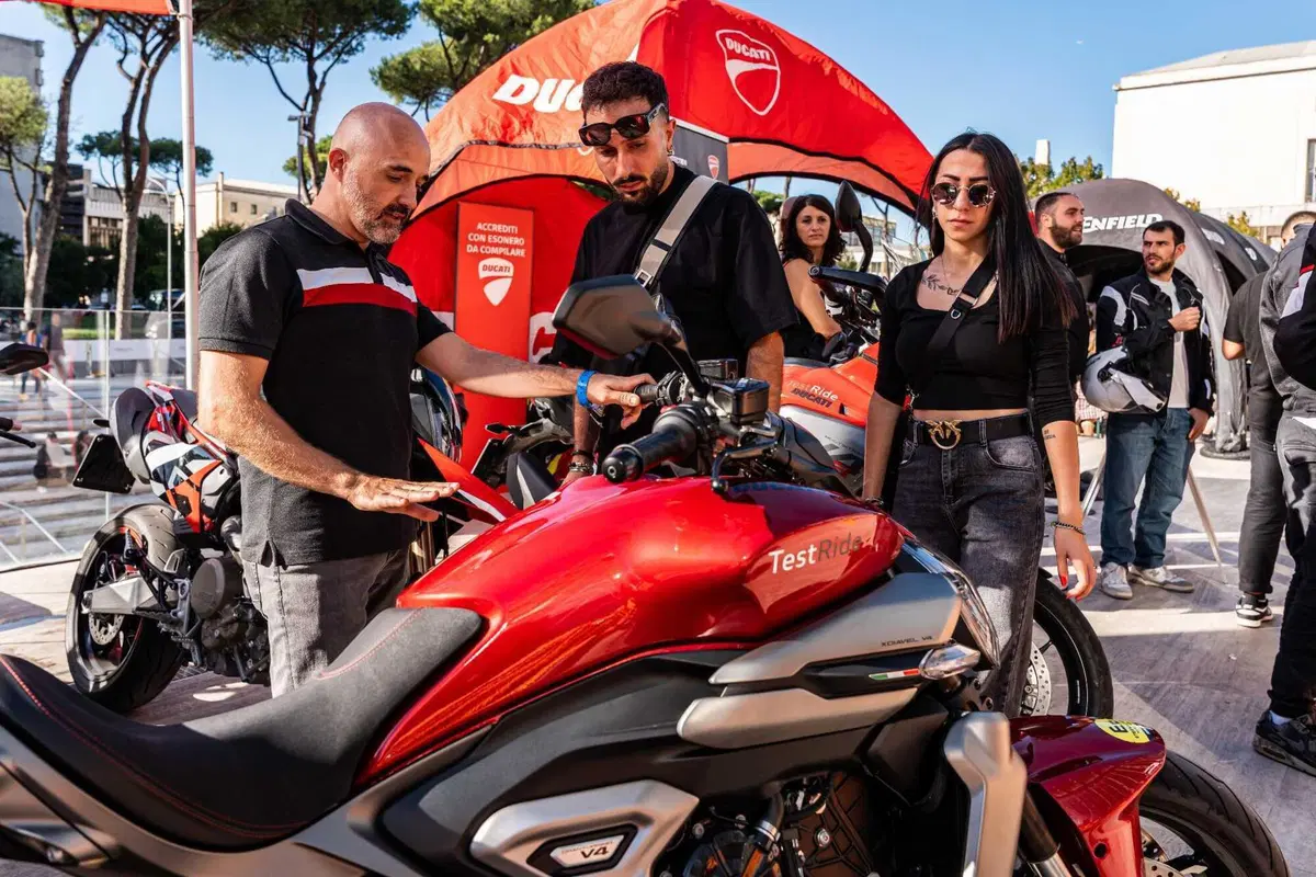 Eternal City Moto Show 2026: aperta la biglietteria della 10a edizione, al Gazometro di Roma (41)