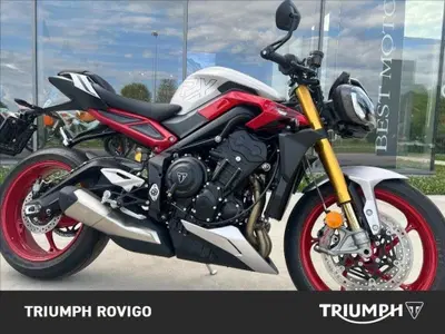 Triumph Street Triple 765 RX (2026) usata