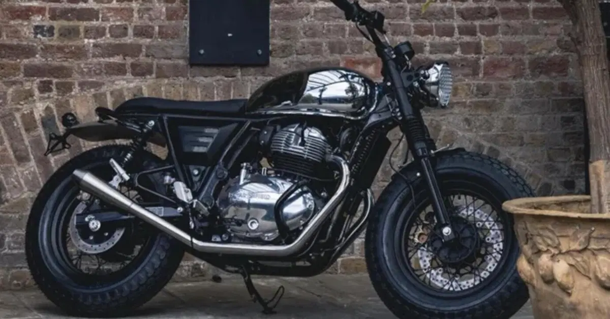 Royal Enfield Interceptor 650 in stile Brat Bobber: dettagli cromati e ruote XL