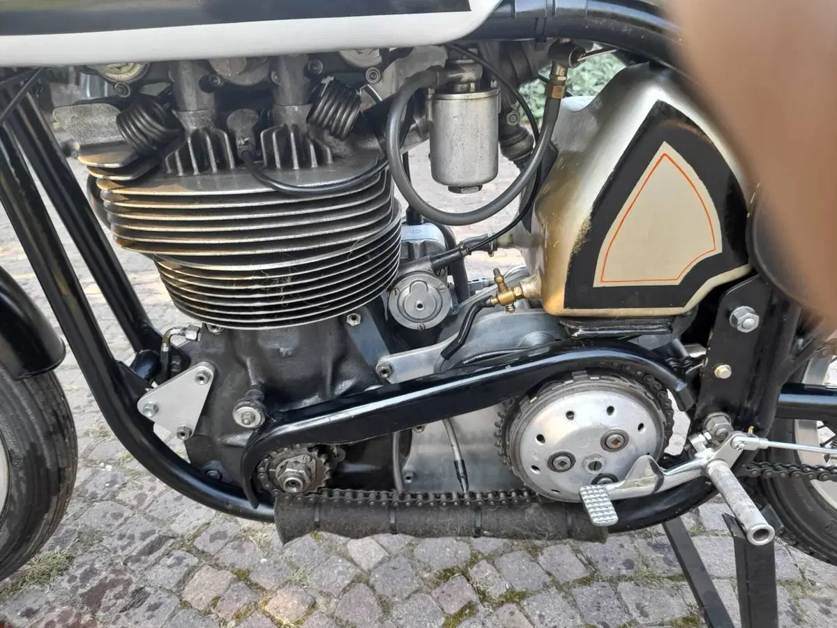 Norton Manx 500  (4)