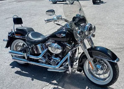 Harley-Davidson 1690 Deluxe ABS (2011 - 16) - FLSTN usata