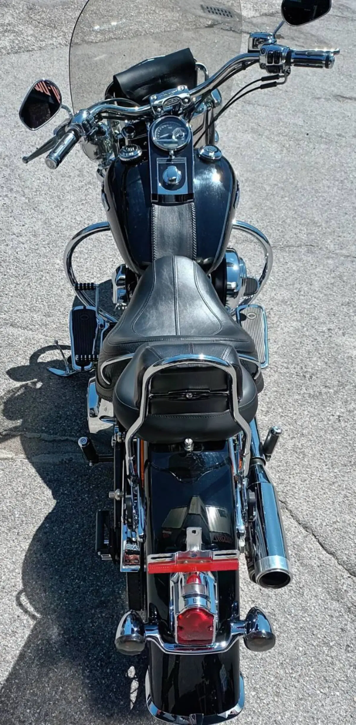 Harley-Davidson 1690 Deluxe ABS (2011 - 16) - FLSTN (5)