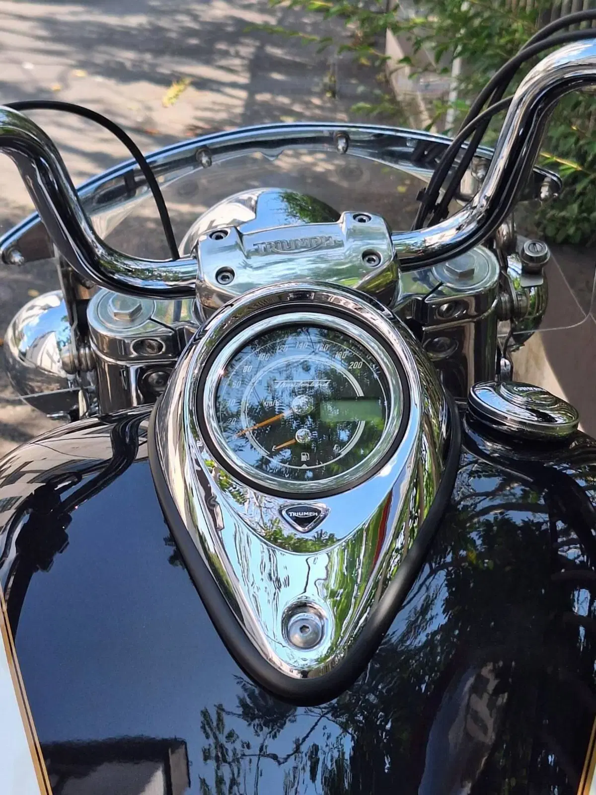 Triumph Thunderbird LT ABS (2014 - 15) (7)