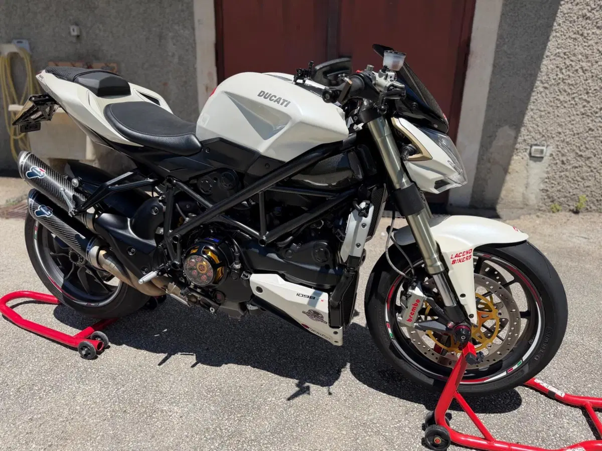 Ducati Streetfighter (2009 - 12)