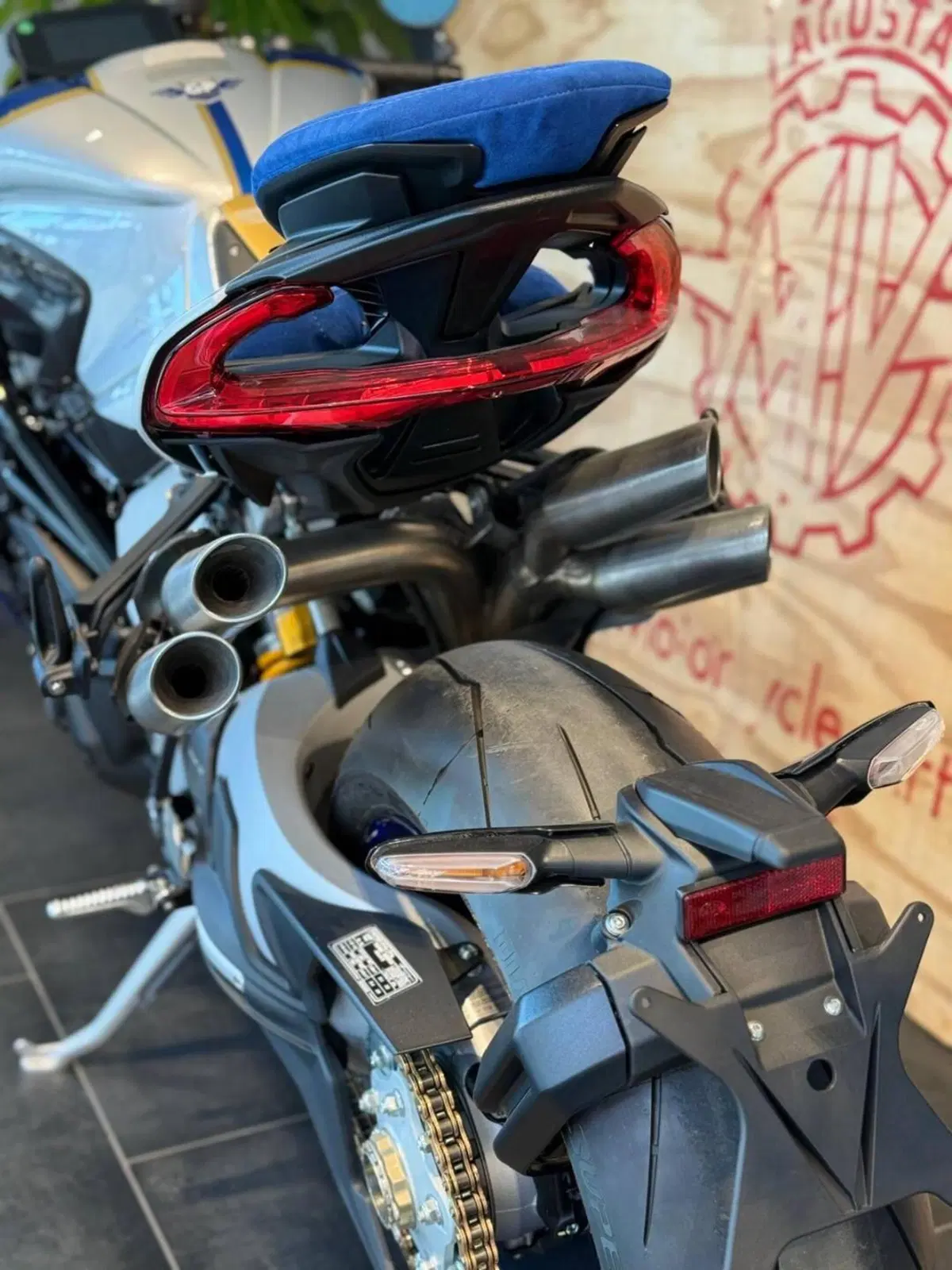 MV Agusta Brutale 1000 RR Assen (2023 - 26) (14)