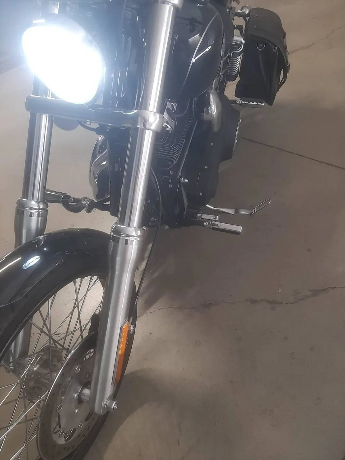 Harley-Davidson 1584 Wide Glide (2007 - 11) - FXDWG (6)