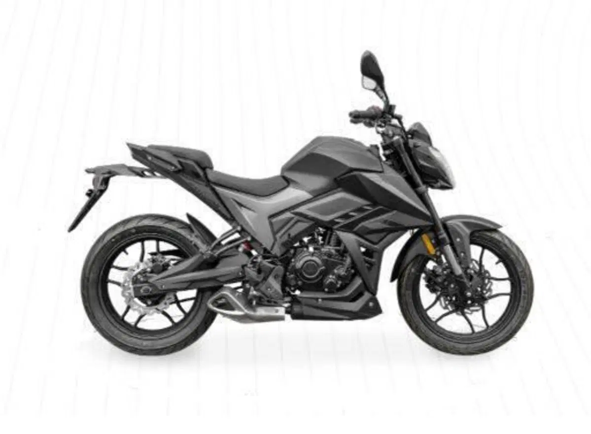 Cyclone Battlo 5S (2025 - 26) (2)