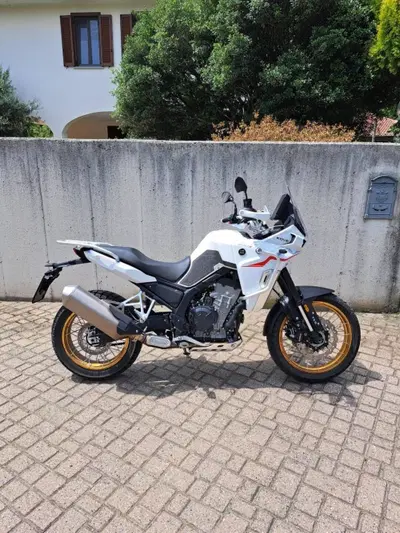 Kove 800X GT (2026) usata