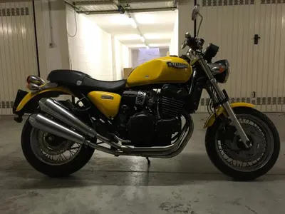 Triumph Thunderbird sport d'epoca