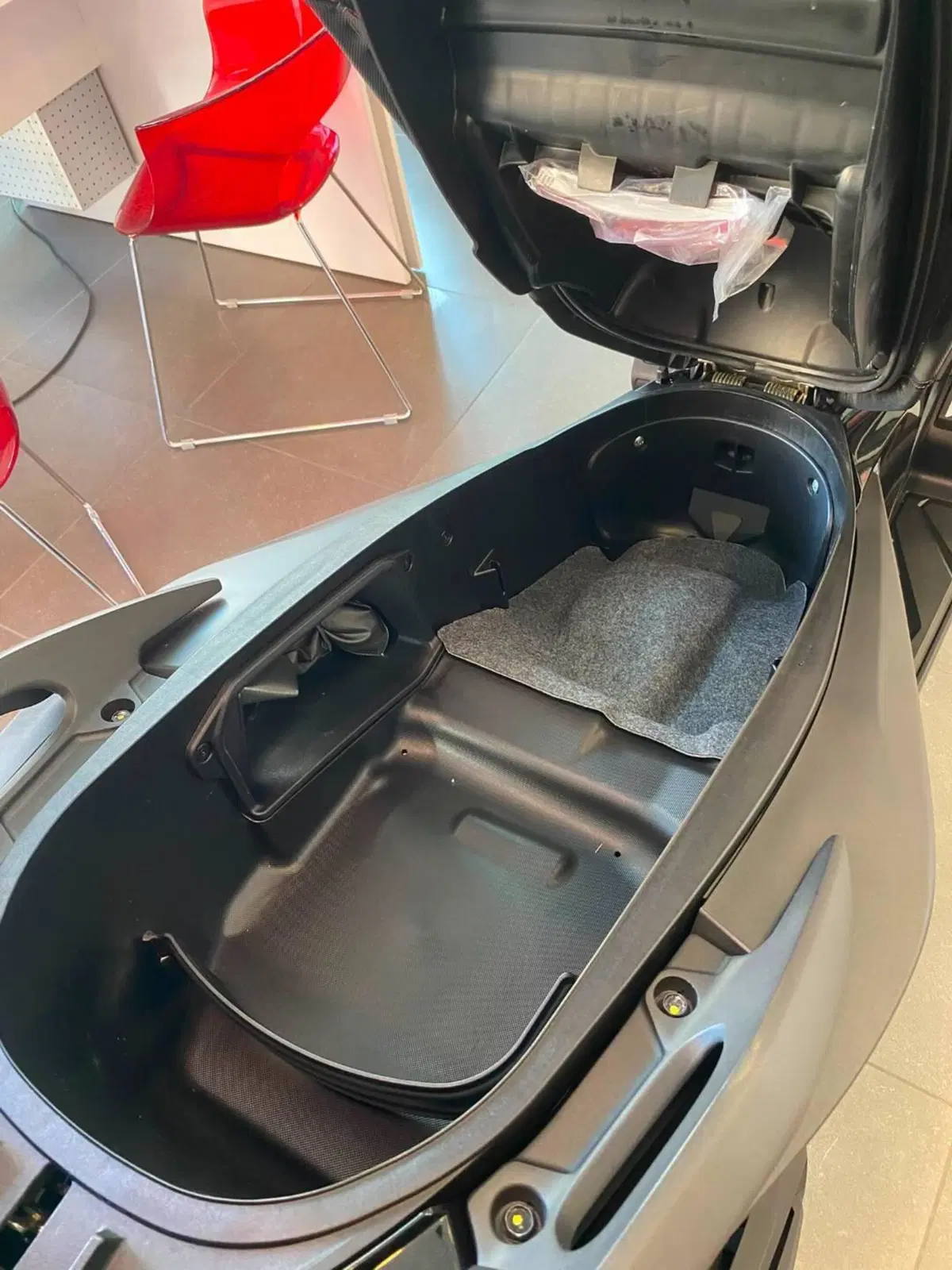 Honda Forza 350 Deluxe (2025 - 26) (3)