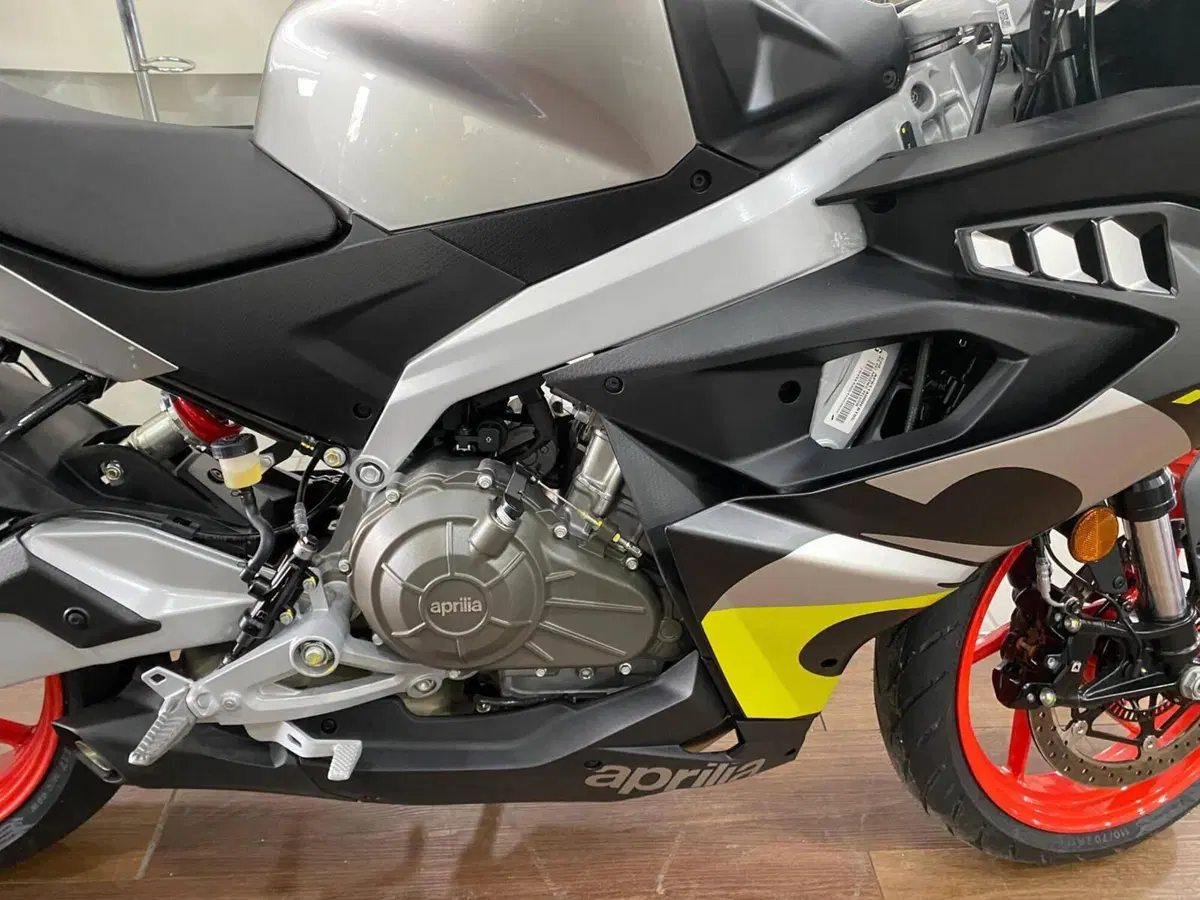 Aprilia RS 457 (2024 - 26) (5)