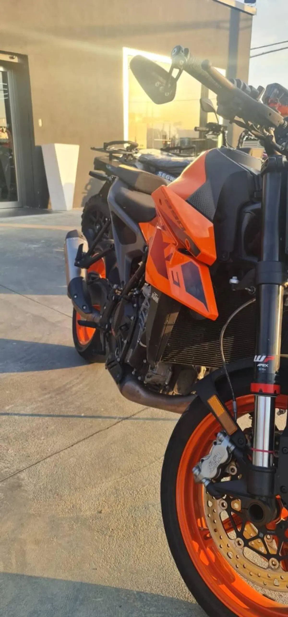 KTM 990 Duke (2024 - 26) (5)
