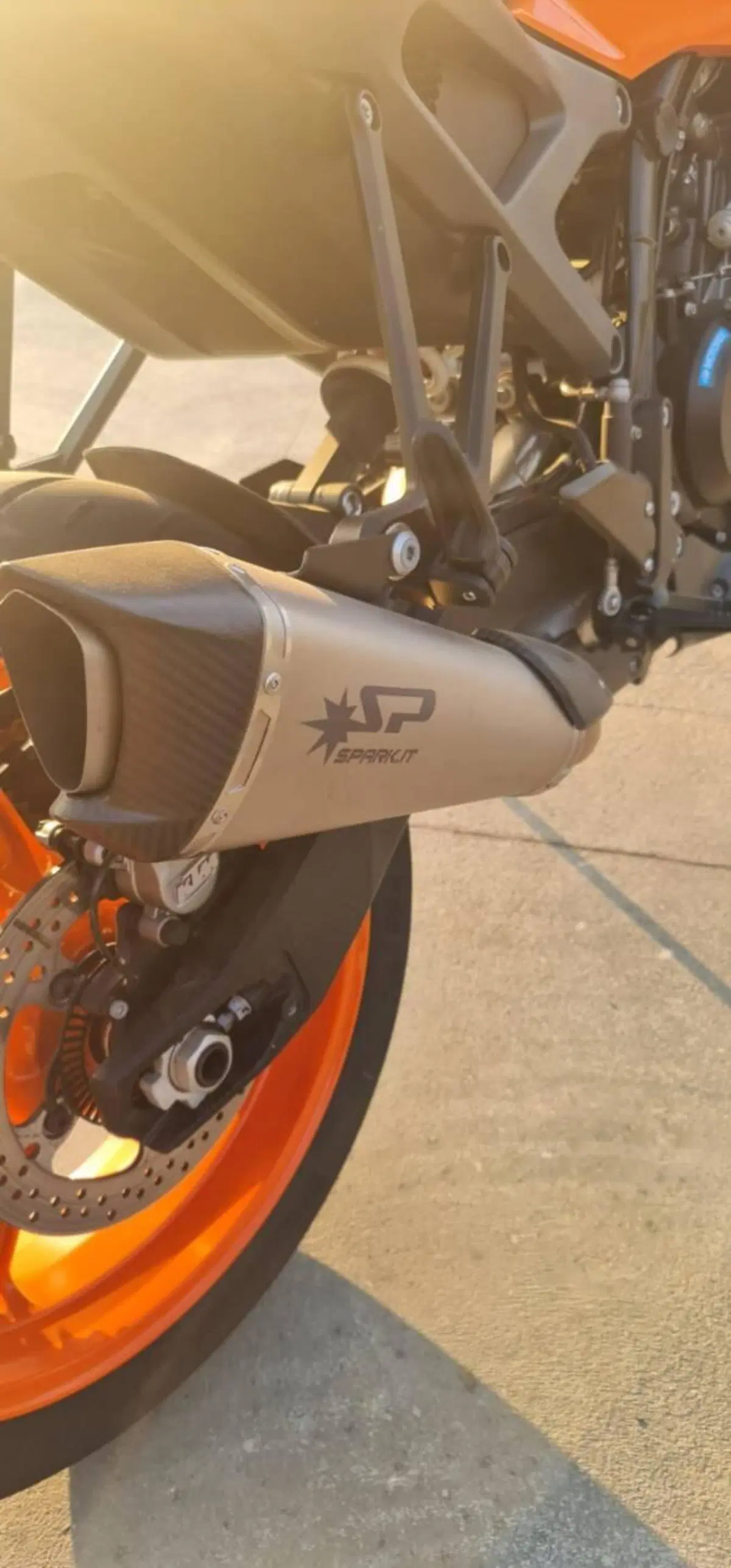 KTM 990 Duke (2024 - 26) (12)