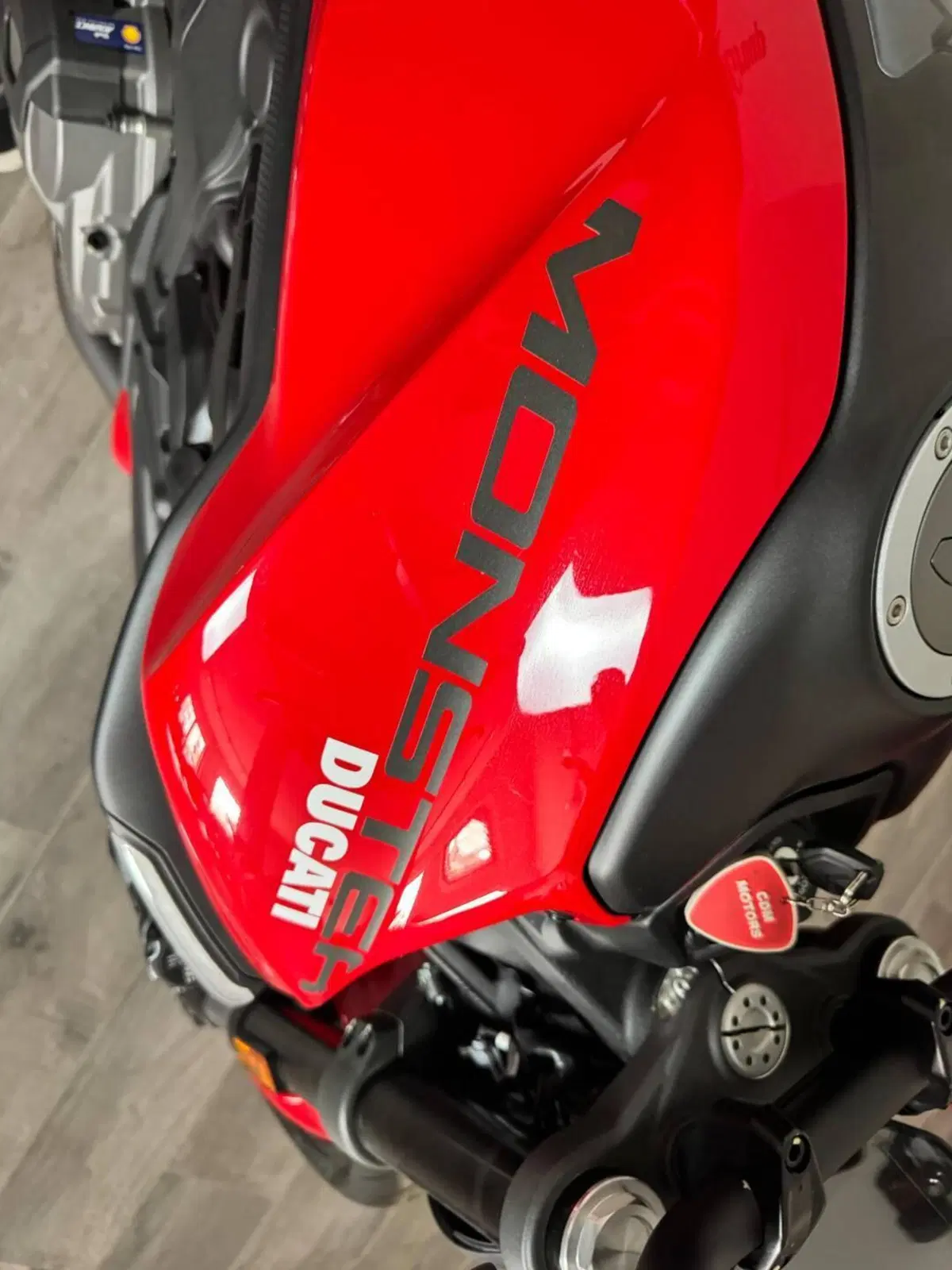 Ducati Monster 937 + (2021 - 25) (14)