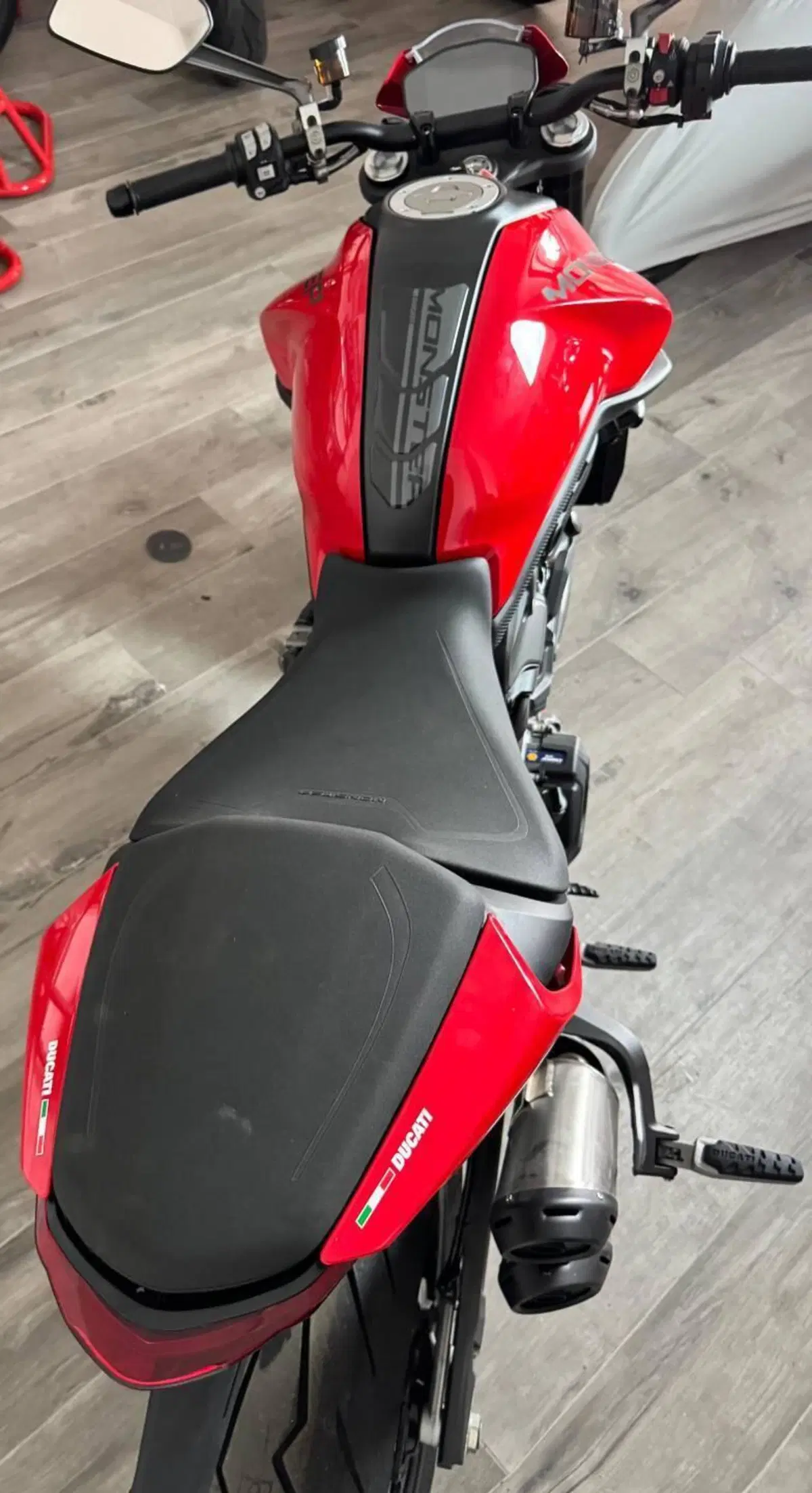 Ducati Monster 937 + (2021 - 25) (15)