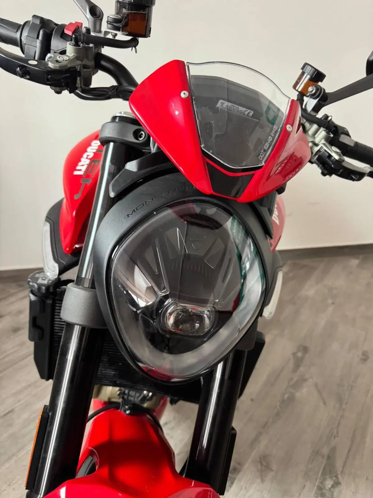 Ducati Monster 937 + (2021 - 25) (9)